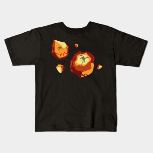 Amber and bones Kids T-Shirt